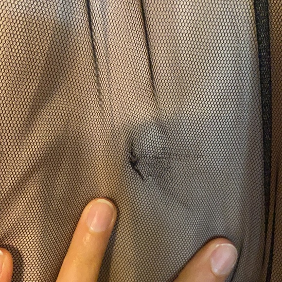 Semi formal sleeveless lace tulle overlay dress - Picture 9 of 11